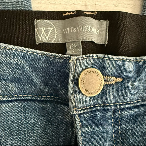 Wit & Wisdom Jeans -12P - Picture 4 of 4